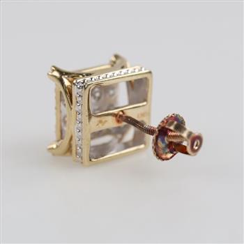 10kt Gold Diamond Stud Earring