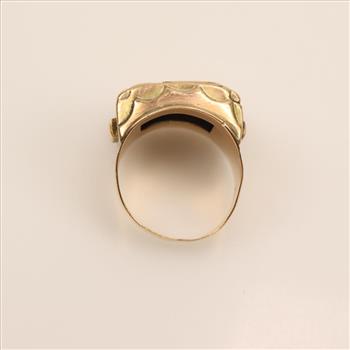 10kt Gold Engraved Square Signet Ring