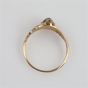 10kt Gold Green And Clear Stone Class Ring