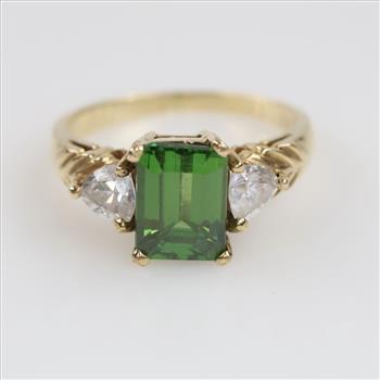10kt Gold Green And Clear Stone Ring