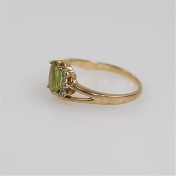 10kt Gold Green & Clear Stone Ring