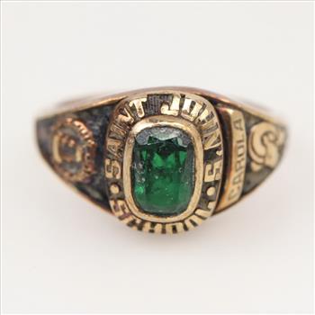 10kt Gold Green Stone Class Ring