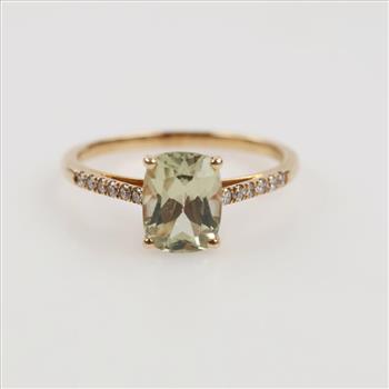 10kt Gold Green Stone Diamond Accent Ring