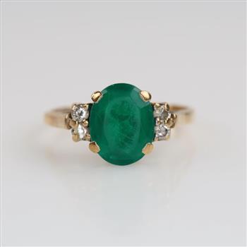 10kt Gold Green Stone Diamond Accent Ring