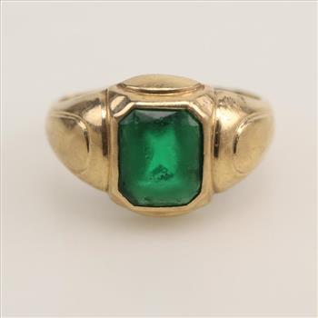 10kt Gold Green Stone Ring