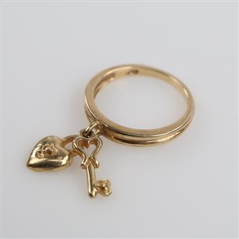 10kt Gold Heart Lock & Key Dangle Band