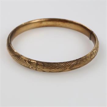 10kt Gold Hollow Bangle Bracelet
