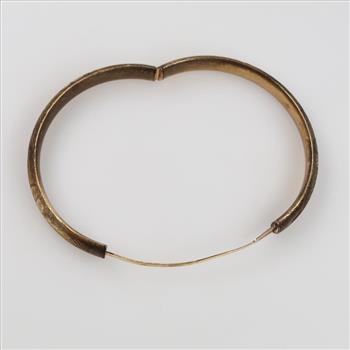 10kt Gold Hollow Bangle Bracelet