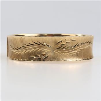 10kt Gold Hollow Hinged Bangle