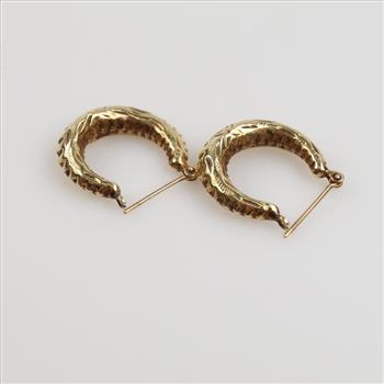 10kt Gold Hollow Hoop Earrings