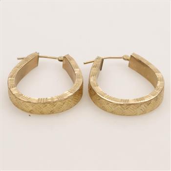 10kt Gold Hollow Hoop Earrings