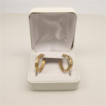 10kt Gold Hollow Hoop Earrings