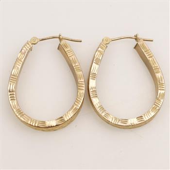 10kt Gold Hollow Hoop Earrings