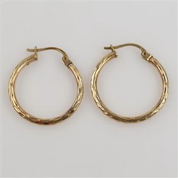 10kt Gold Hollow Hoop Earrings