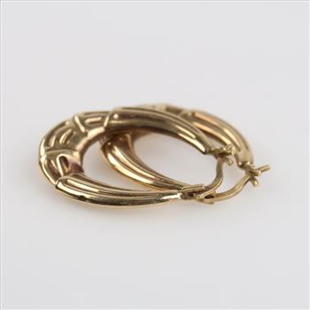 10kt Gold Hollow Hoop Earrings