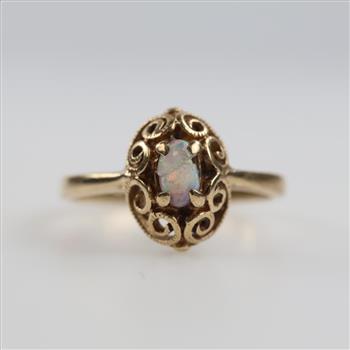 10kt Gold Iridescent Stone Ring