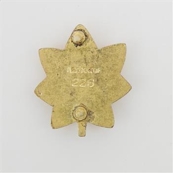 10kt Gold Leaf Shaped Pin