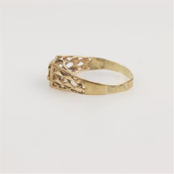10kt Gold Letter B Ring