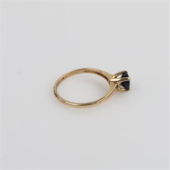 10kt Gold Navy Blue Stone Ring