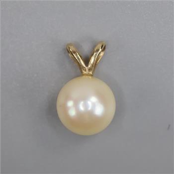 10kt Gold Pearl Pendant