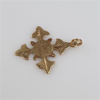 10kt Gold Pendant