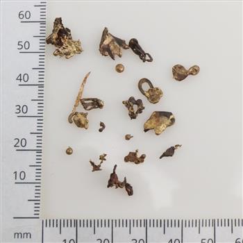 10kt Gold Pieces, 19 Pieces