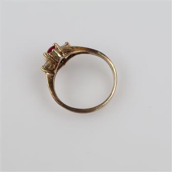 10kt Gold Pink & Clear Stone Ring