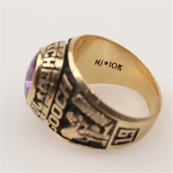 10kt Gold Purple Stone Class Ring