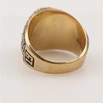 10kt Gold Purple Stone Class Ring