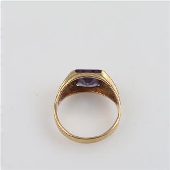 10kt Gold Purple Stone Clear Stone Accent Ring
