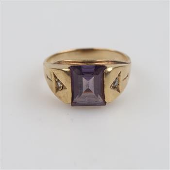 10kt Gold Purple Stone Clear Stone Accent Ring