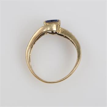 10kt Gold Purple Stone Diamond Accent Ring