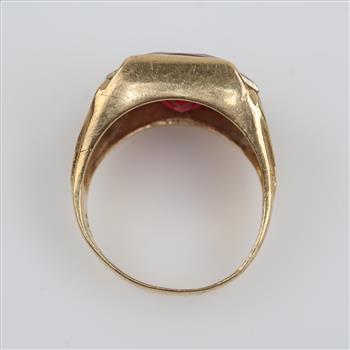 10kt Gold Red And Clear Stone Ring