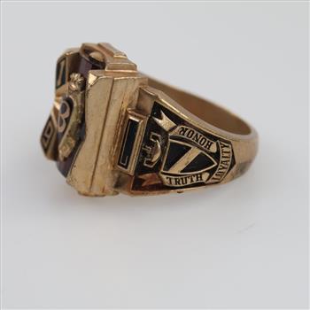 10kt Gold Red Stone Class Ring