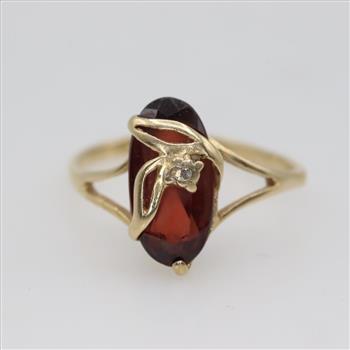 10kt Gold Red Stone Diamond Ring
