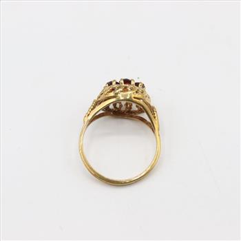10kt Gold Red Stone Ring