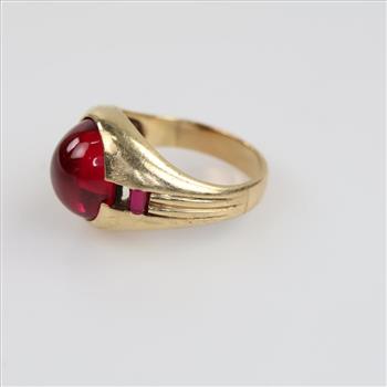 10kt Gold Red Stone Ring