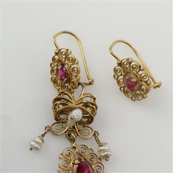 10kt Gold Ruby Pearl Dangle Earrings