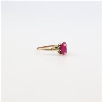 10kt Gold Ruby Ring