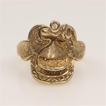 10kt Gold Saddle Ring