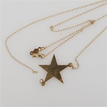 10kt Gold Star Pendant Necklace
