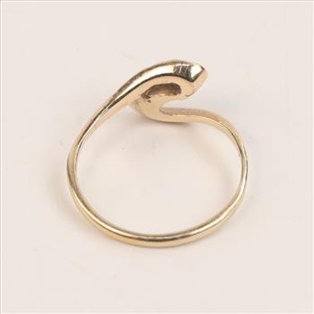 10kt Gold Swirl Ring