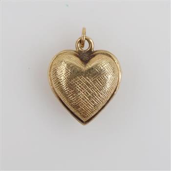 10kt Gold Textured Hollow Heart Pendant
