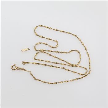 10kt Gold Twisted Herringbone Chain Necklace