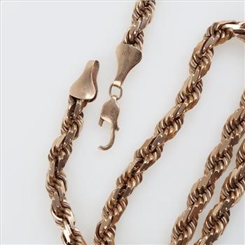 10kt Gold Twisted Rope Chain Necklace -Evaluated By Our Certified Gemologist - AGS / GIA