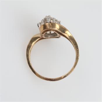 10kt Gold Two Tone Diamond Ring