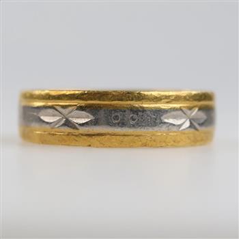 10kt Gold Two-tone Carved Band