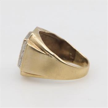 10kt Gold Two-tone Diamond Ring