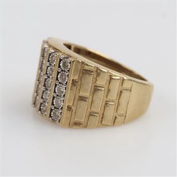 10kt Gold Two-tone Diamond Ring