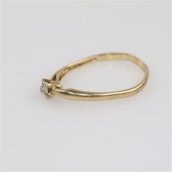10kt Gold Two-tone Diamond Ring